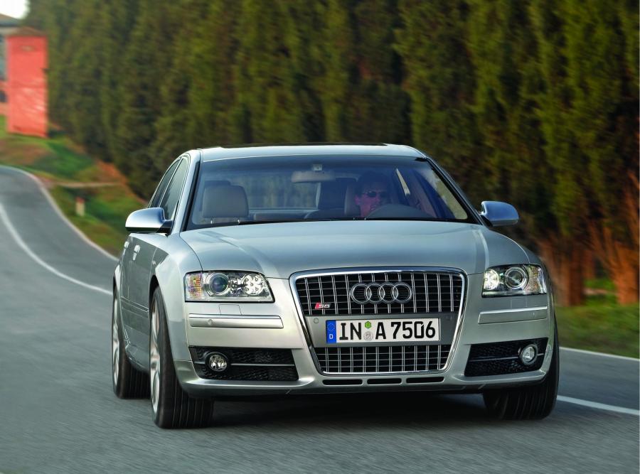  Audi S8 (D3) 2005 года  (WW) (фото 42 из 61)